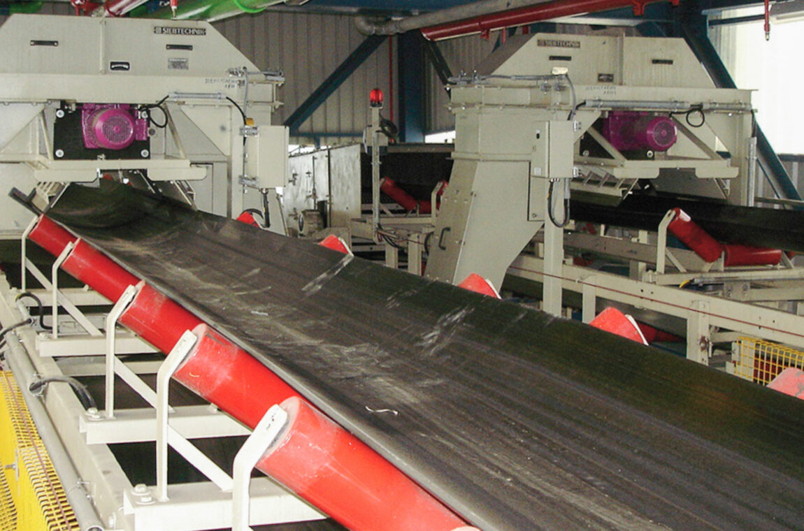 Hammer sampler for coal, automated sampling on the belt conveyor