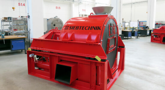 HSG vibratory centrifuge at the SIEBTECHNIK TEMA Centrifuge Technology Center in Mülheim an der Ruhr