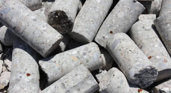 Construction industry: Determination of the density/porosity of materials here e.g. concrete core samples. A whole pile of individual concrete cores, some with broken edges